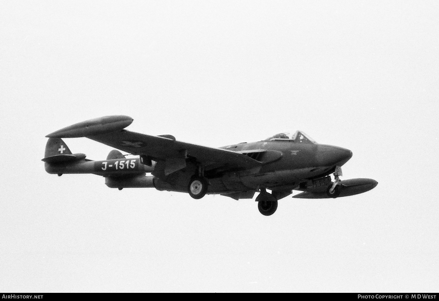 Aircraft Photo of J-1515 | De Havilland D.H. 112 Venom FB50 | Switzerland - Air Force | AirHistory.net #70651