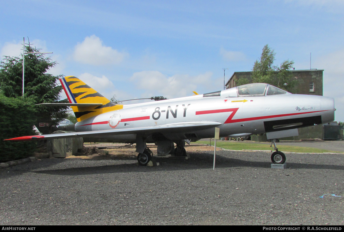 Aircraft Photo of 318 | Dassault MD-454 Mystere IVA | France - Air Force | AirHistory.net