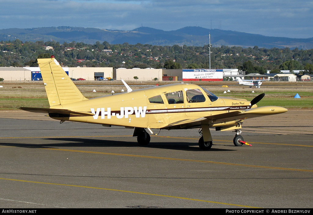 Aircraft Photo of VH-JPW | Piper PA-28R-180 Cherokee Arrow | AirHistory.net #70795