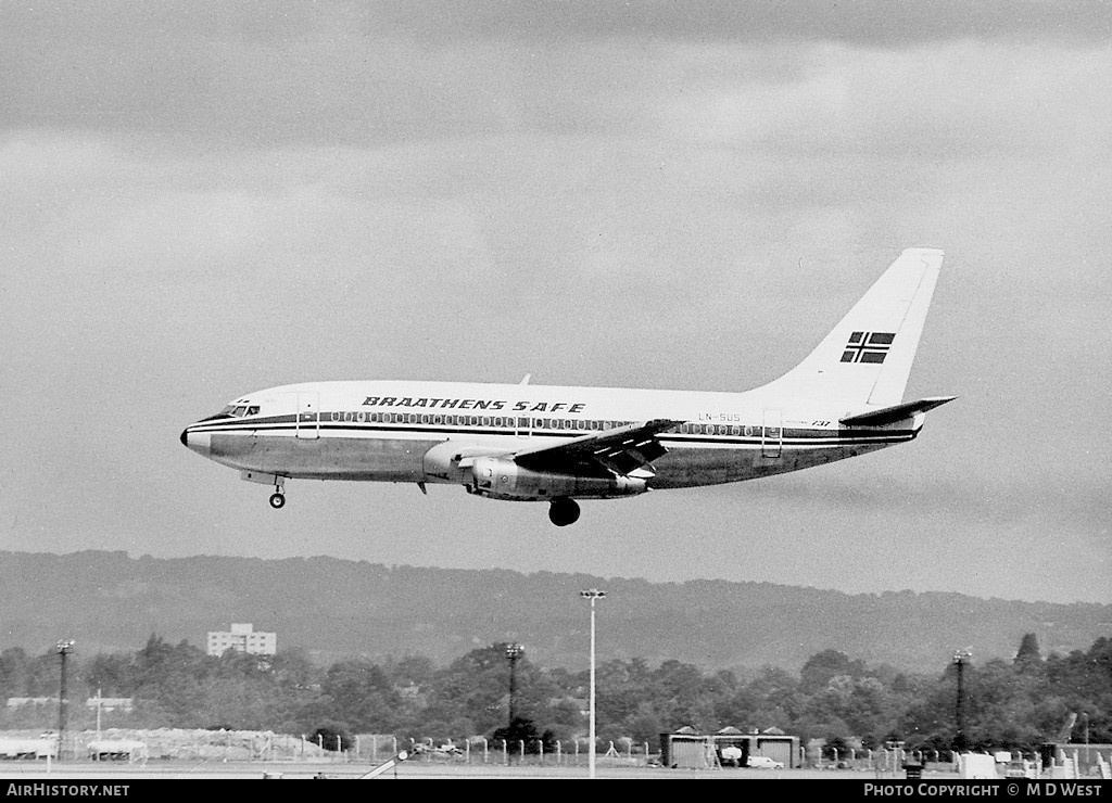 Aircraft Photo of LN-SUS | Boeing 737-205 | Braathens SAFE | AirHistory.net #70804