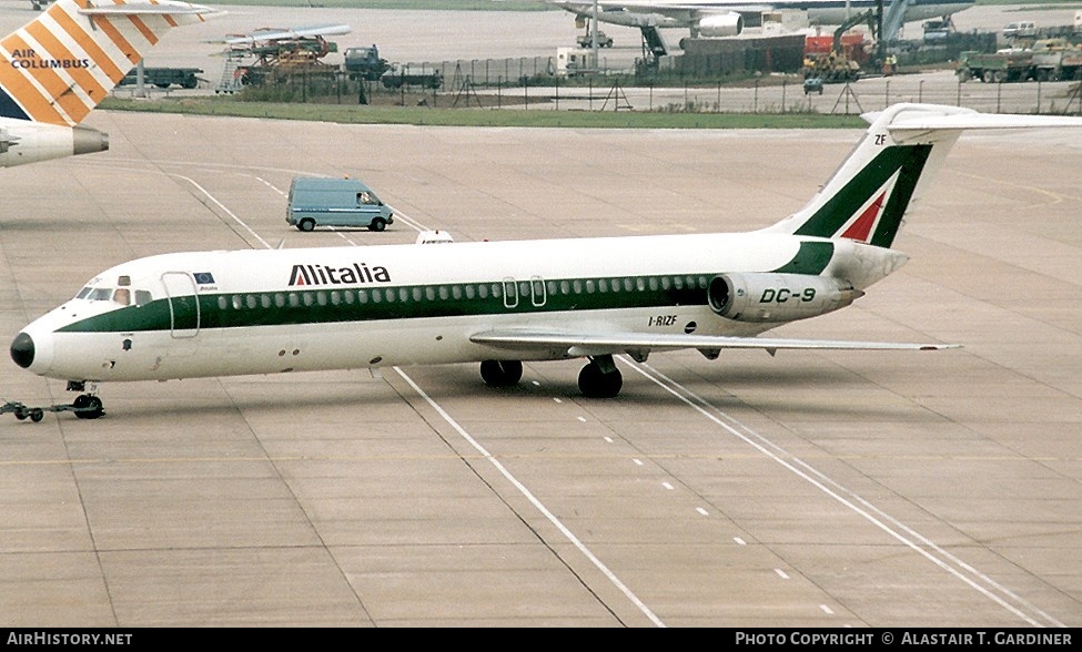 Aircraft Photo of I-RIZF | McDonnell Douglas DC-9-32 | Alitalia | AirHistory.net #70806