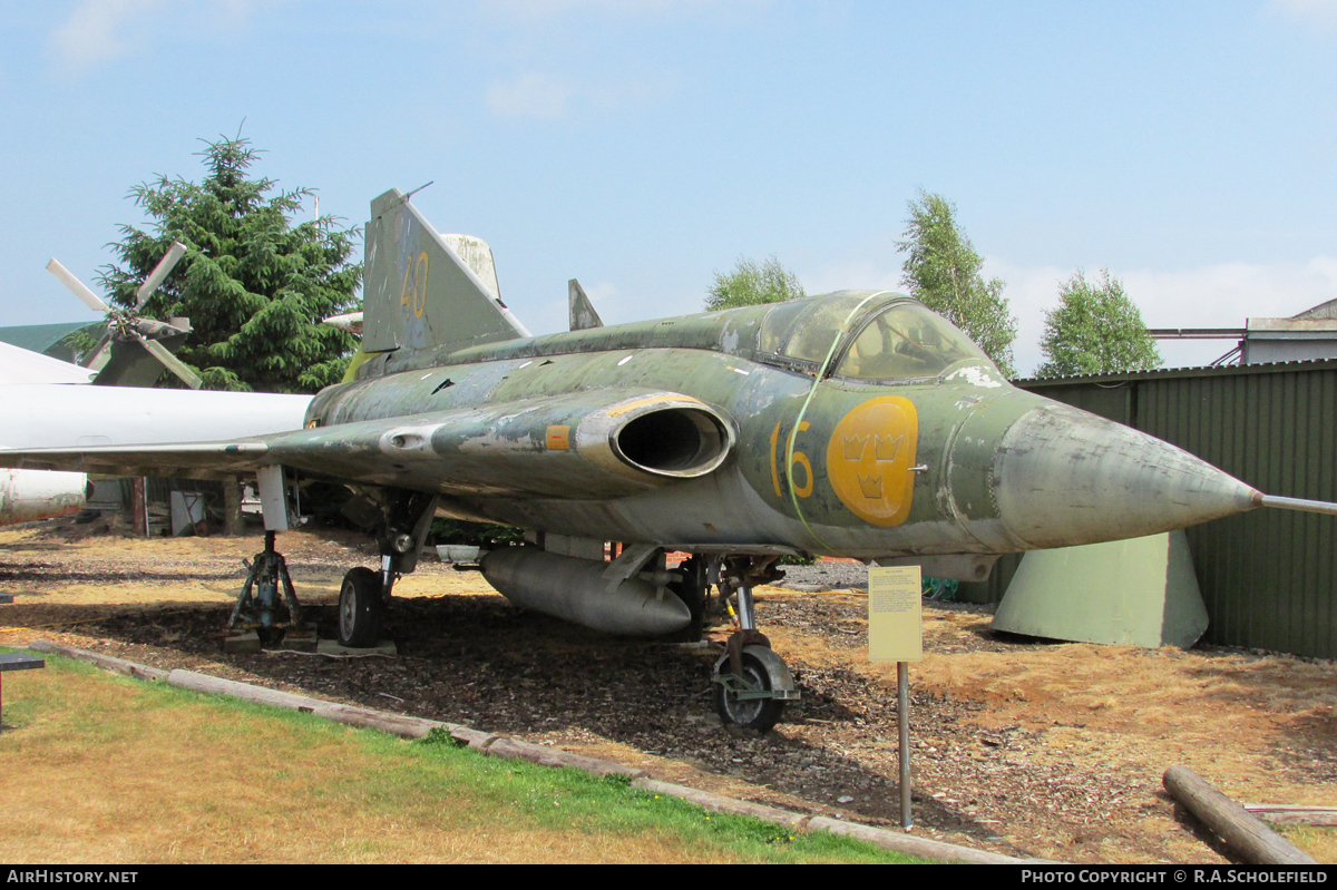 Aircraft Photo of 35075 | Saab J35A Draken | Sweden - Air Force | AirHistory.net #70831