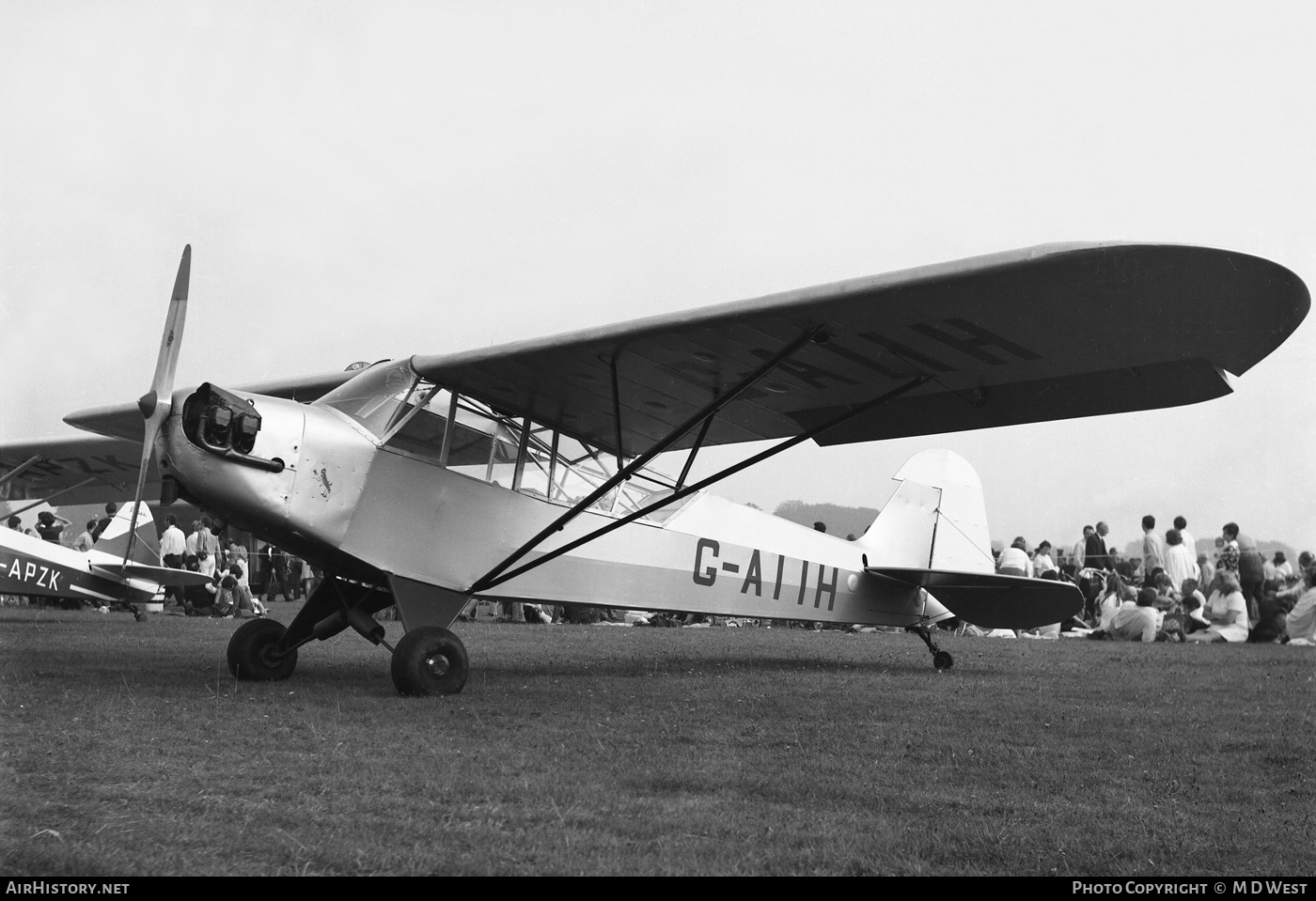Aircraft Photo of G-AIIH | Piper J-3C-65 Cub | AirHistory.net #70876