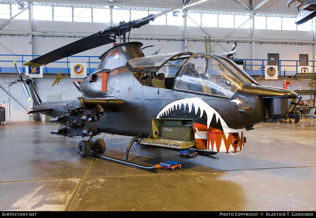 Aircraft Photo of 70-16084 | Bell AH-1S Cobra (209) | USA - Army | AirHistory.net #70930