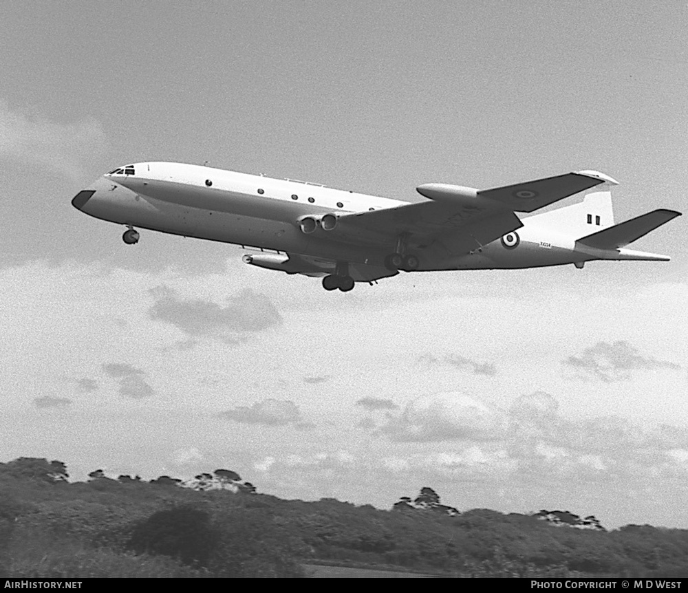 Aircraft Photo of XV234 | Hawker Siddeley HS-801 Nimrod MR.1 | UK - Air Force | AirHistory.net #70957