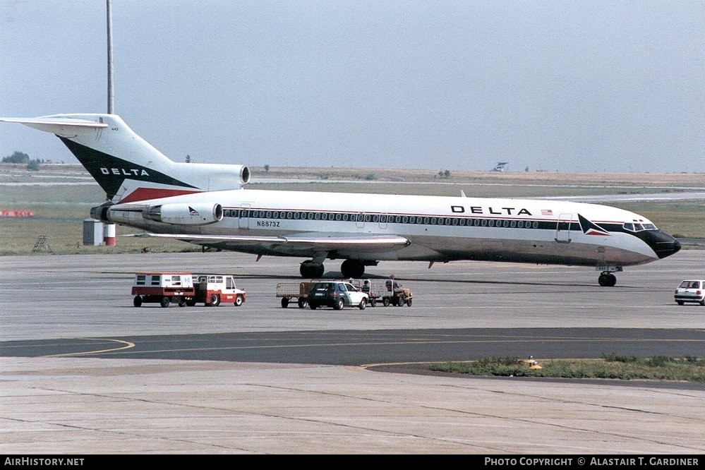 Aircraft Photo of N8873Z | Boeing 727-225/Adv | Delta Air Lines | AirHistory.net #71020