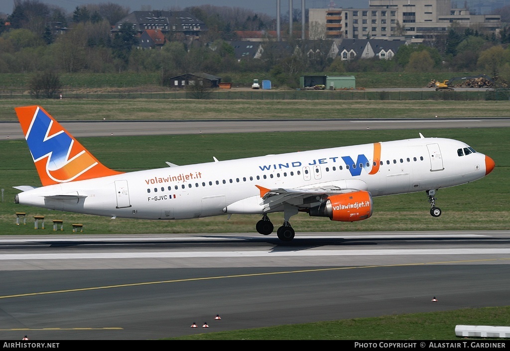 Aircraft Photo of F-GJVC | Airbus A320-211 | Wind Jet | AirHistory.net #71050