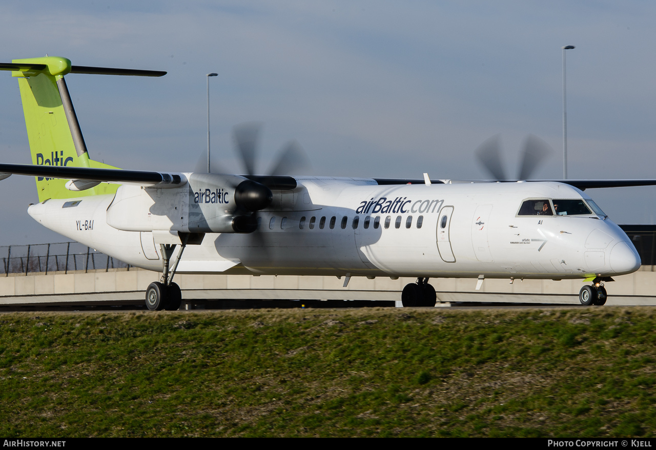 Aircraft Photo of YL-BAI | Bombardier DHC-8-402 Dash 8 | AirBaltic | AirHistory.net #71069