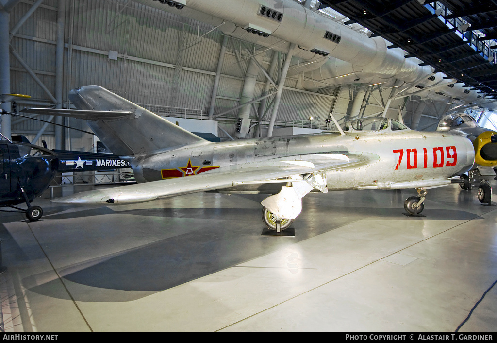 Aircraft Photo of 70109 | Mikoyan-Gurevich MiG-15bis | China - Air Force | AirHistory.net #71080
