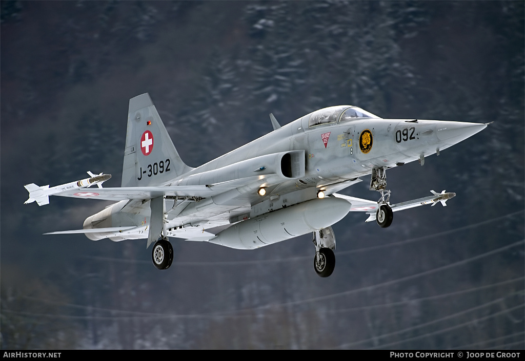 Aircraft Photo of J-3092 | Northrop F-5E Tiger II | Switzerland - Air Force | AirHistory.net #71093