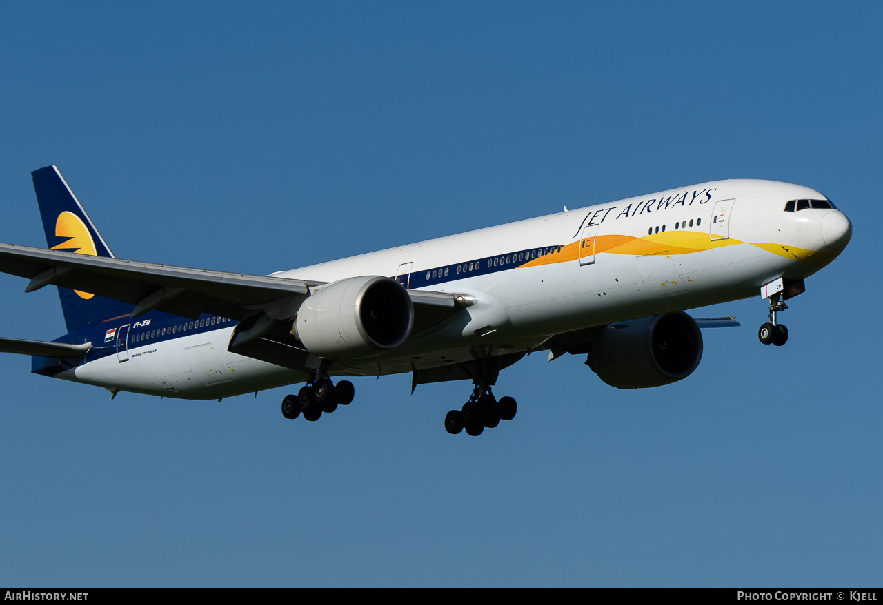 Aircraft Photo of VT-JEM | Boeing 777-35R/ER | Jet Airways | AirHistory.net #71094