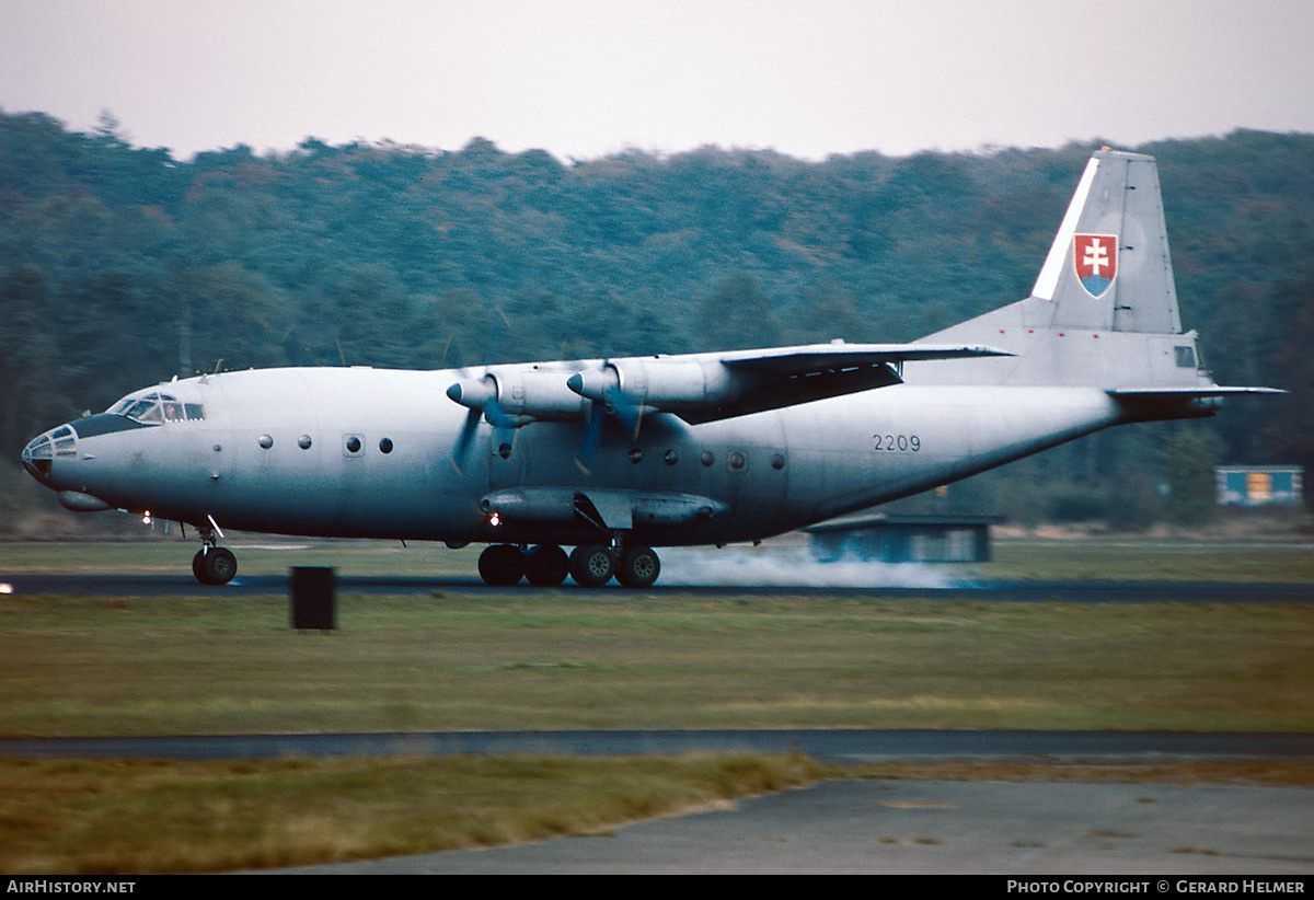 Aircraft Photo of 2209 | Antonov An-12BP | Slovakia - Air Force | AirHistory.net #71176