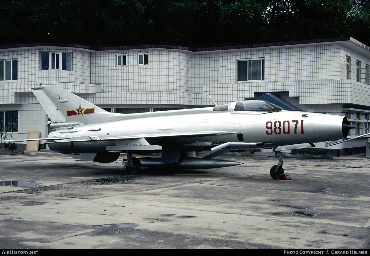 Aircraft Photo of 98071 | Mikoyan-Gurevich MiG-21F-13 | China - Air Force | AirHistory.net #71211
