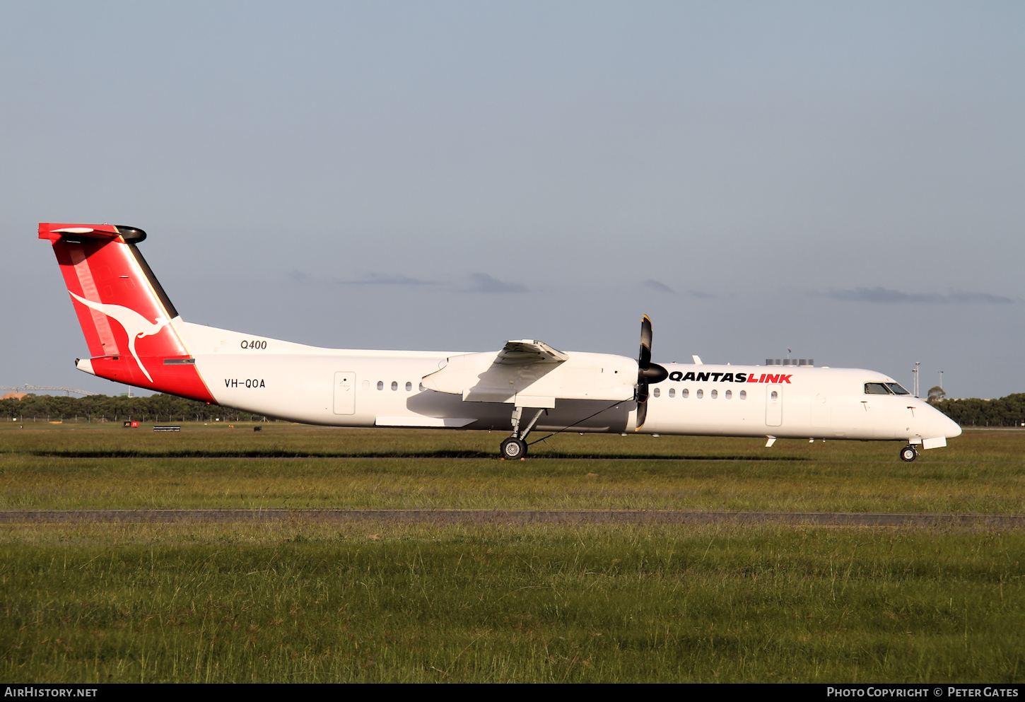 Aircraft Photo of VH-QOA | Bombardier DHC-8-402 Dash 8 | QantasLink | AirHistory.net #71216