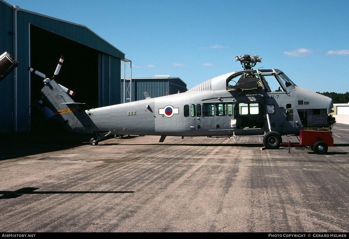 Aircraft Photo of H-7 | Sikorsky S-58ET | Haiti - Air Force | AirHistory.net #71255