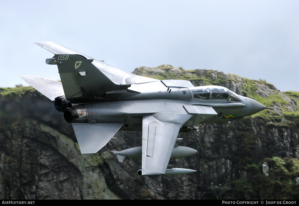 Aircraft Photo of ZA592 | Panavia Tornado GR4 | UK - Air Force | AirHistory.net #71278