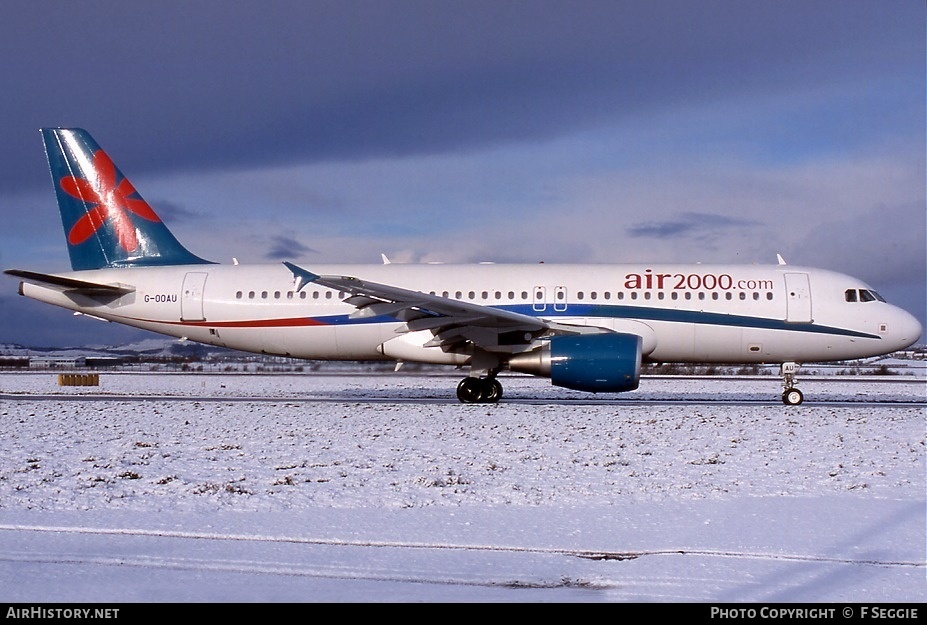 Aircraft Photo of G-OOAU | Airbus A320-214 | Air 2000 | AirHistory.net #71403