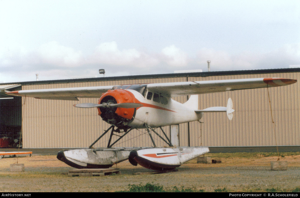 Aircraft Photo of N3877V | Cessna 195 | AirHistory.net #71505