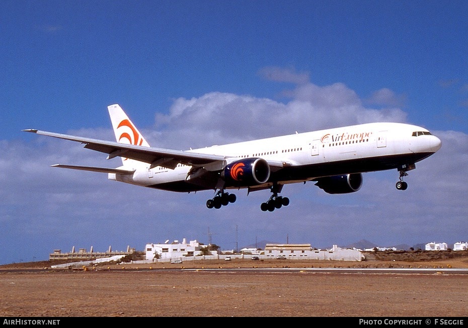 Aircraft Photo of EI-CRS | Boeing 777-2Q8/ER | Air Europe | AirHistory.net #71838