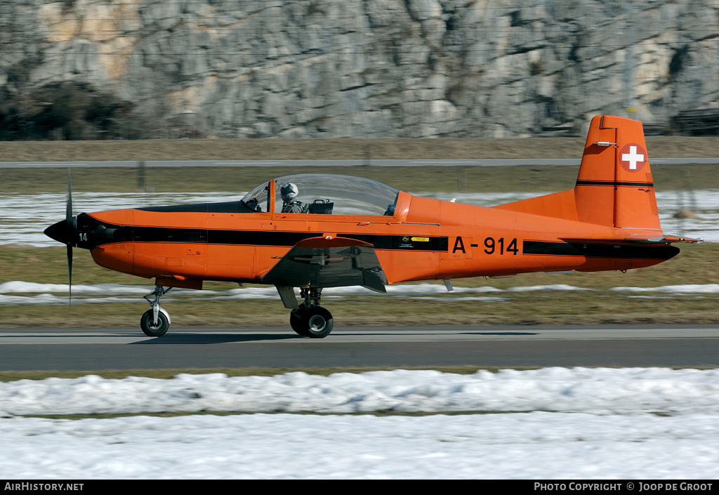 Aircraft Photo of A-914 | Pilatus PC-7 | Switzerland - Air Force | AirHistory.net #71886