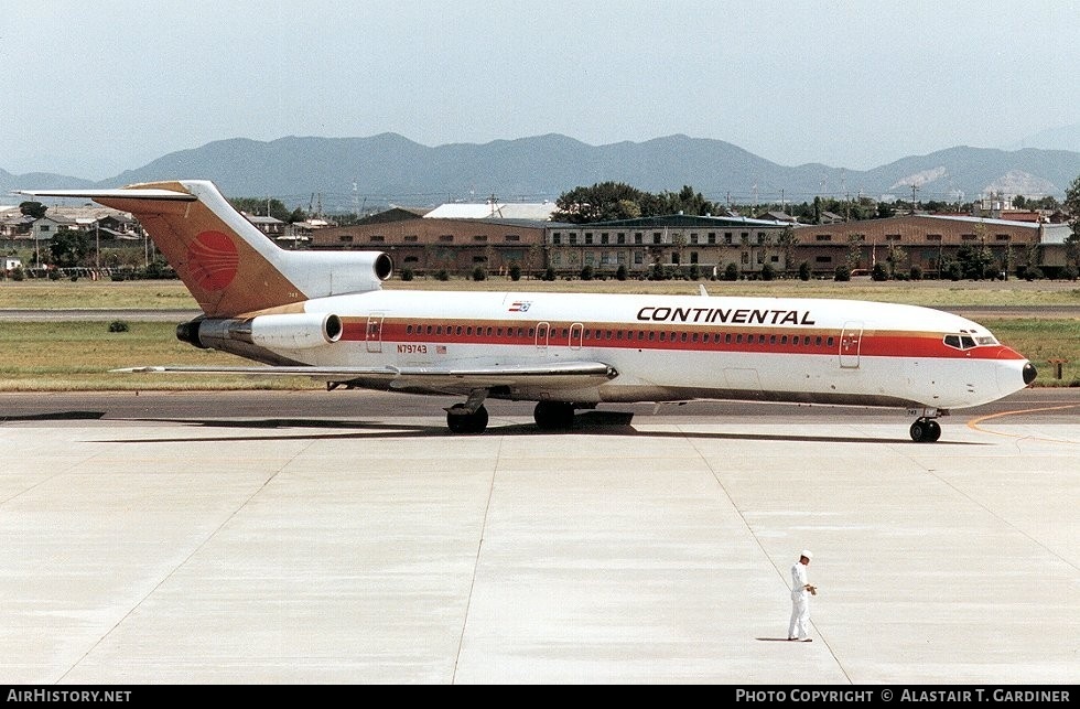 Aircraft Photo of N79743 | Boeing 727-224/Adv | Continental Airlines | AirHistory.net #71939