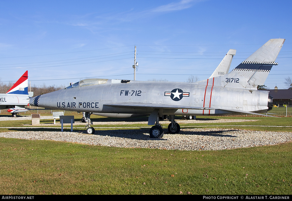 Aircraft Photo of 53-1712 / 31712 | North American F-100C Super Sabre | USA - Air Force | AirHistory.net #71944