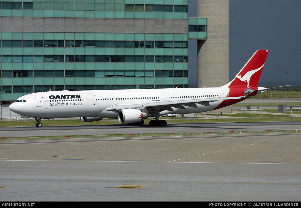 Aircraft Photo of VH-QPC | Airbus A330-303 | Qantas | AirHistory.net #71948