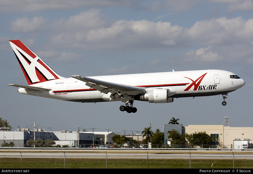 Aircraft Photo of N742AX | Boeing 767-232(BDSF) | ABX Air | AirHistory.net #71979