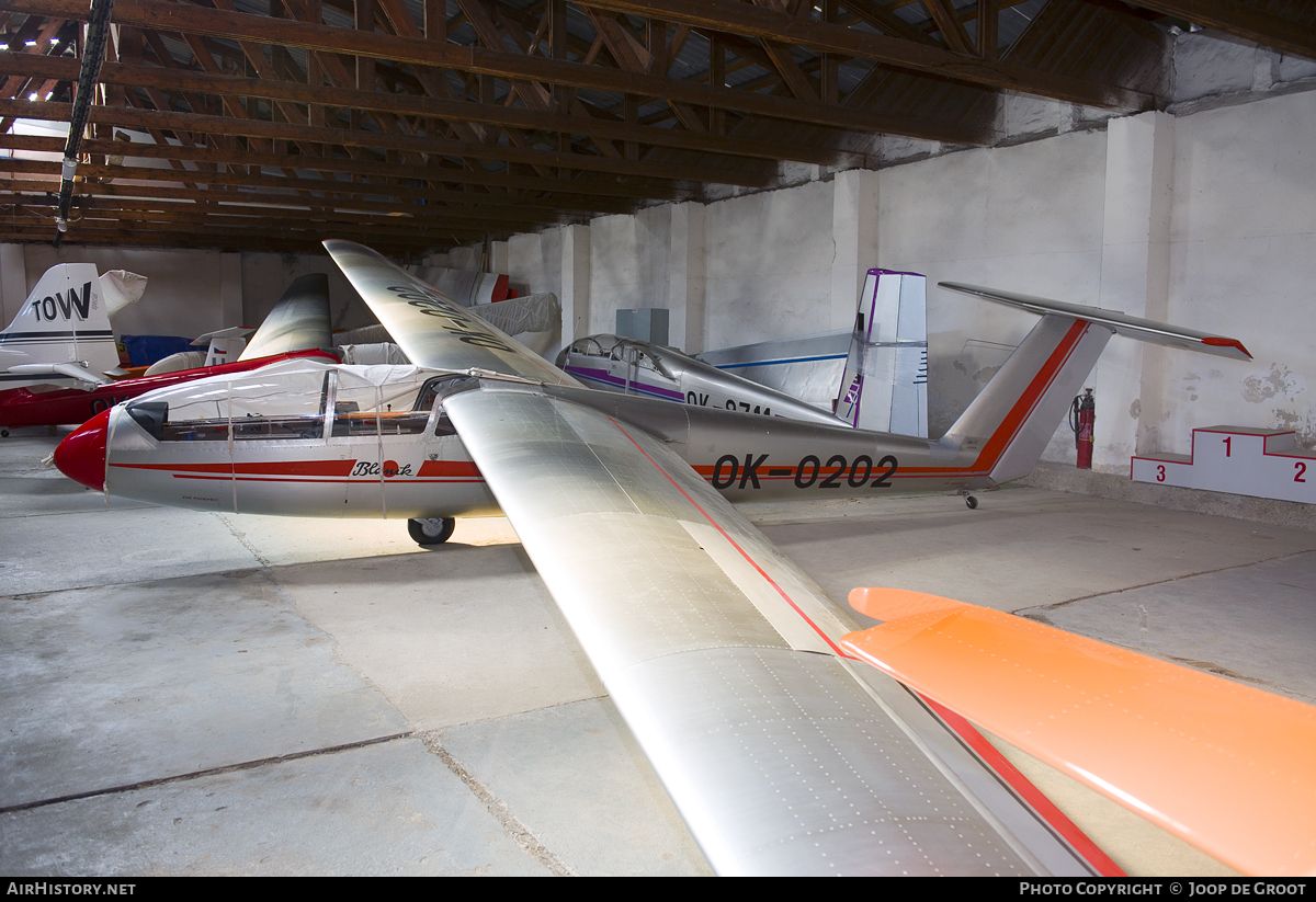 Aircraft Photo of OK-0202 | Let L-23 Super Blanik | AirHistory.net #72010