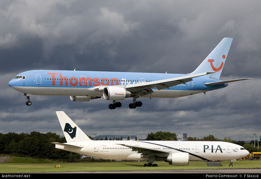 Aircraft Photo of G-OBYF | Boeing 767-304/ER | Thomsonfly | AirHistory.net #72017