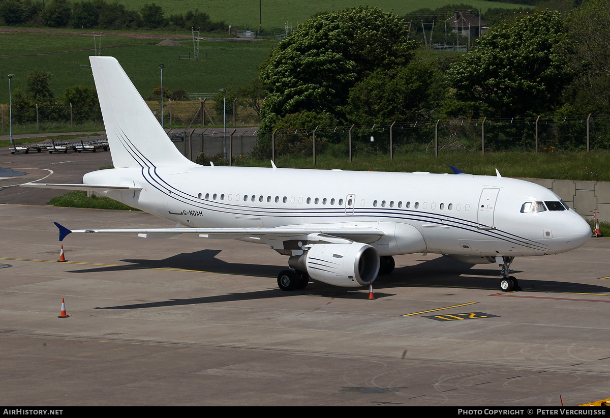 Aircraft Photo of G-NOAH | Airbus ACJ318 (A318-115/CJ) | AirHistory.net #72083