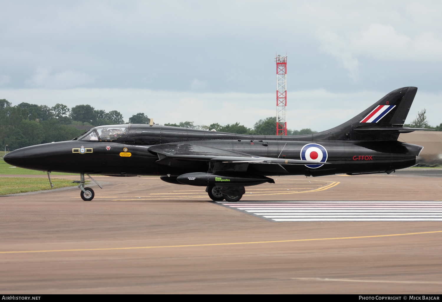 Aircraft Photo of G-FFOX | Hawker Hunter T7A | UK - Air Force | AirHistory.net #72132