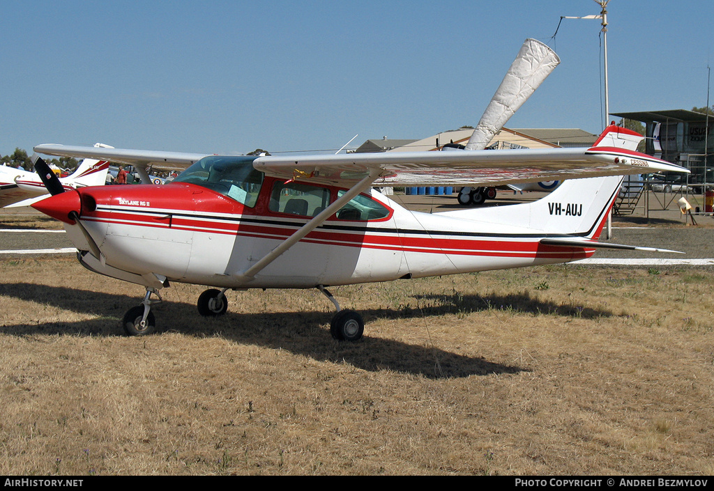 Aircraft Photo of VH-AUJ | Cessna R182 Skylane RG II | AirHistory.net #72149