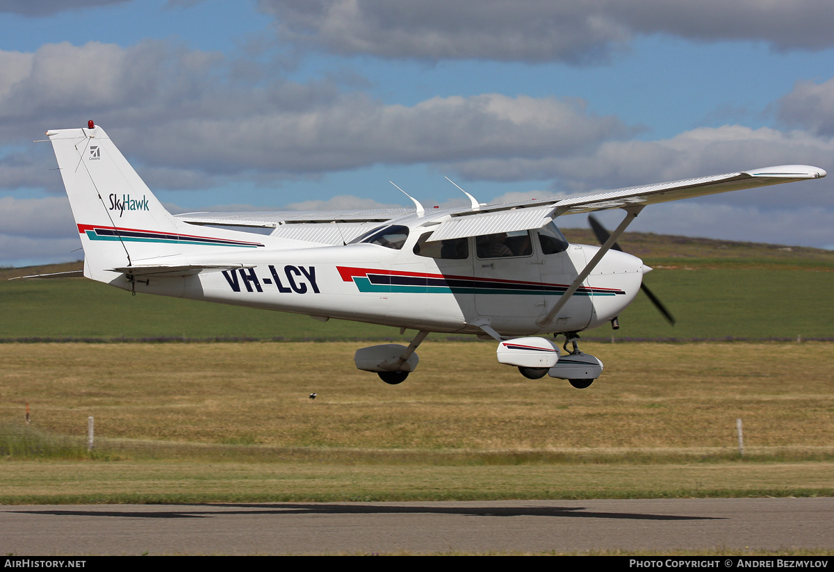 Aircraft Photo of VH-LCY | Cessna 172R Skyhawk | AirHistory.net #72178