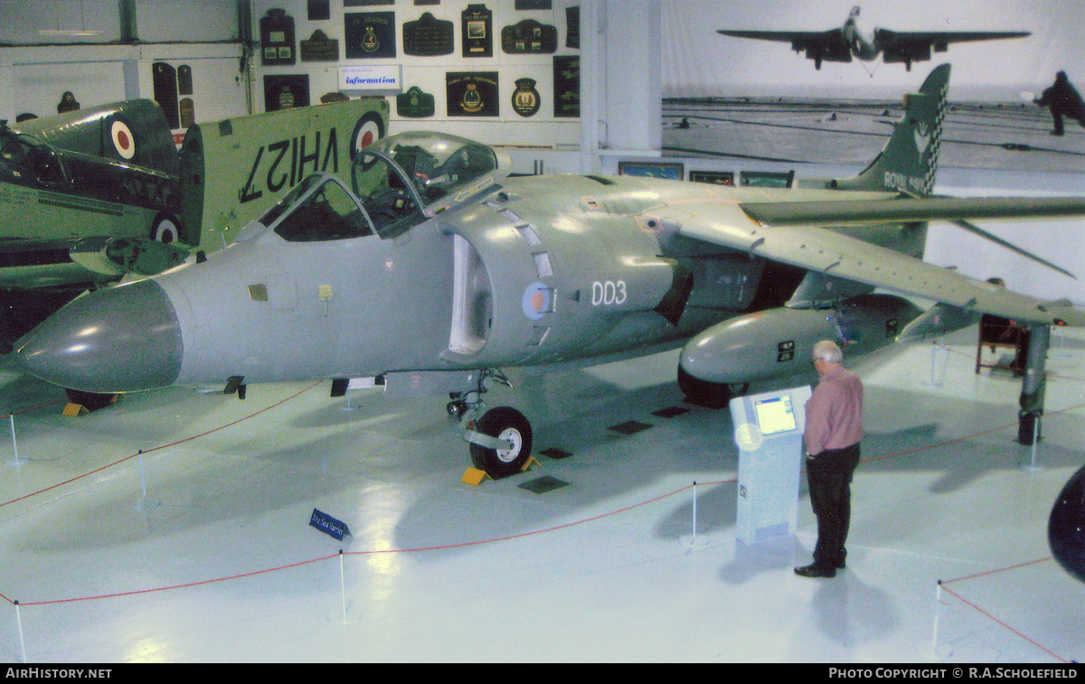 Aircraft Photo of XZ499 | British Aerospace Sea Harrier FA2 | UK - Navy | AirHistory.net #72392