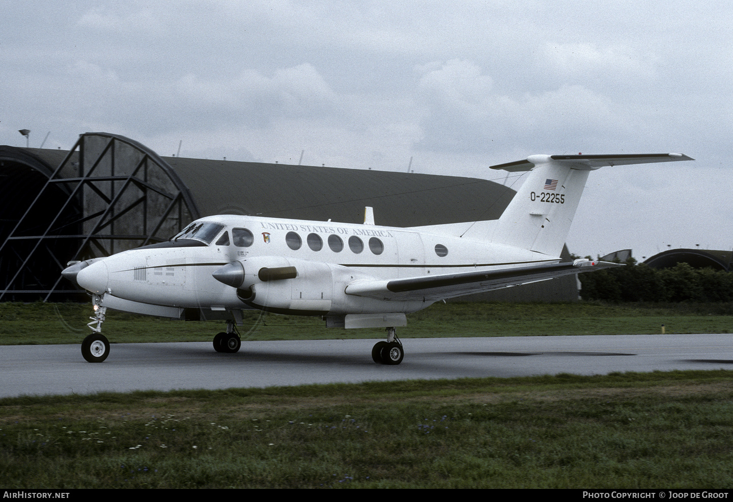 Aircraft Photo of 73-22255 / 0-22255 | Beech C-12A Huron | USA - Army | AirHistory.net #72493