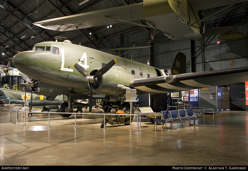 Aircraft Photo of 43-15213 / 315213 | Douglas C-47D Skytrain | USA - Air Force | AirHistory.net #72631