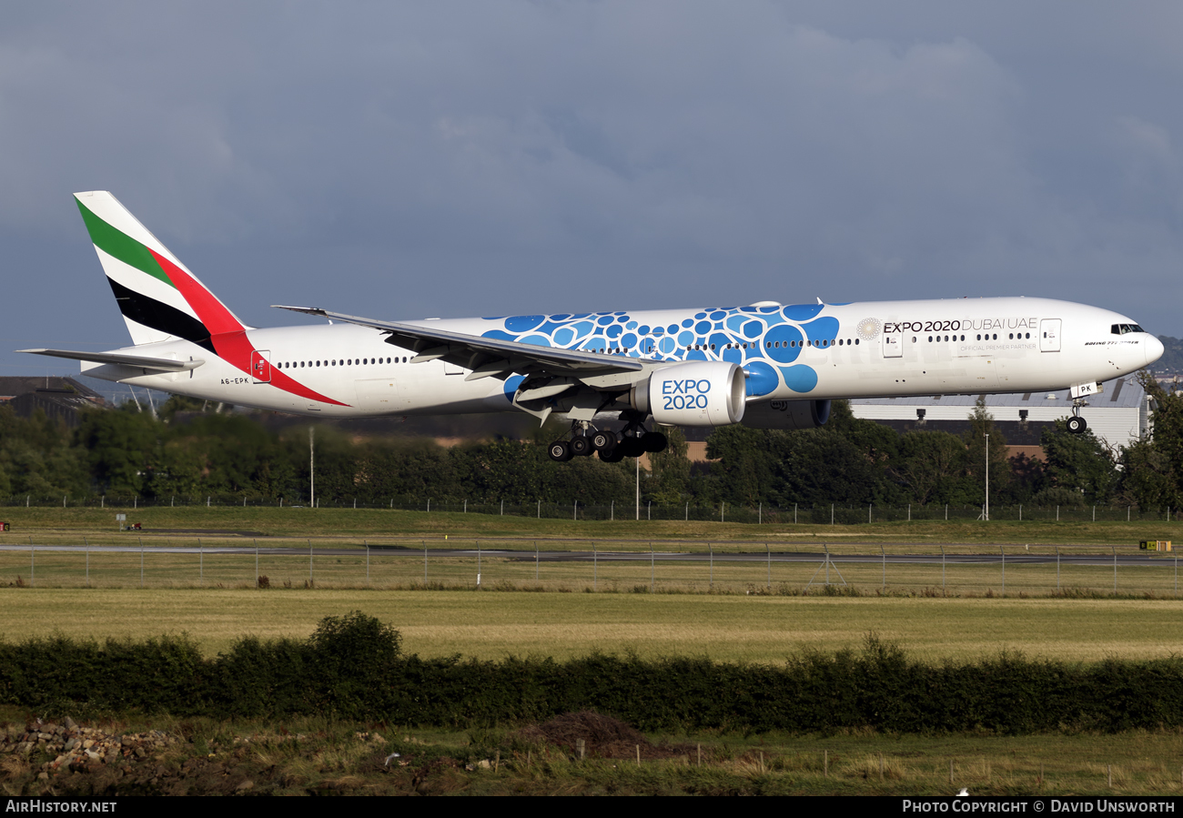 Aircraft Photo of A6-EPK | Boeing 777-31H/ER | Emirates | AirHistory.net #72774