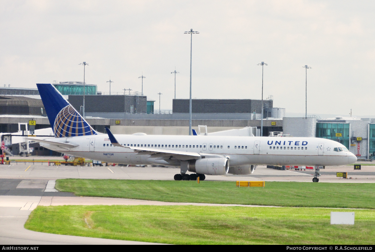 Aircraft Photo of N67134 | Boeing 757-224 | United Airlines | AirHistory.net #72778