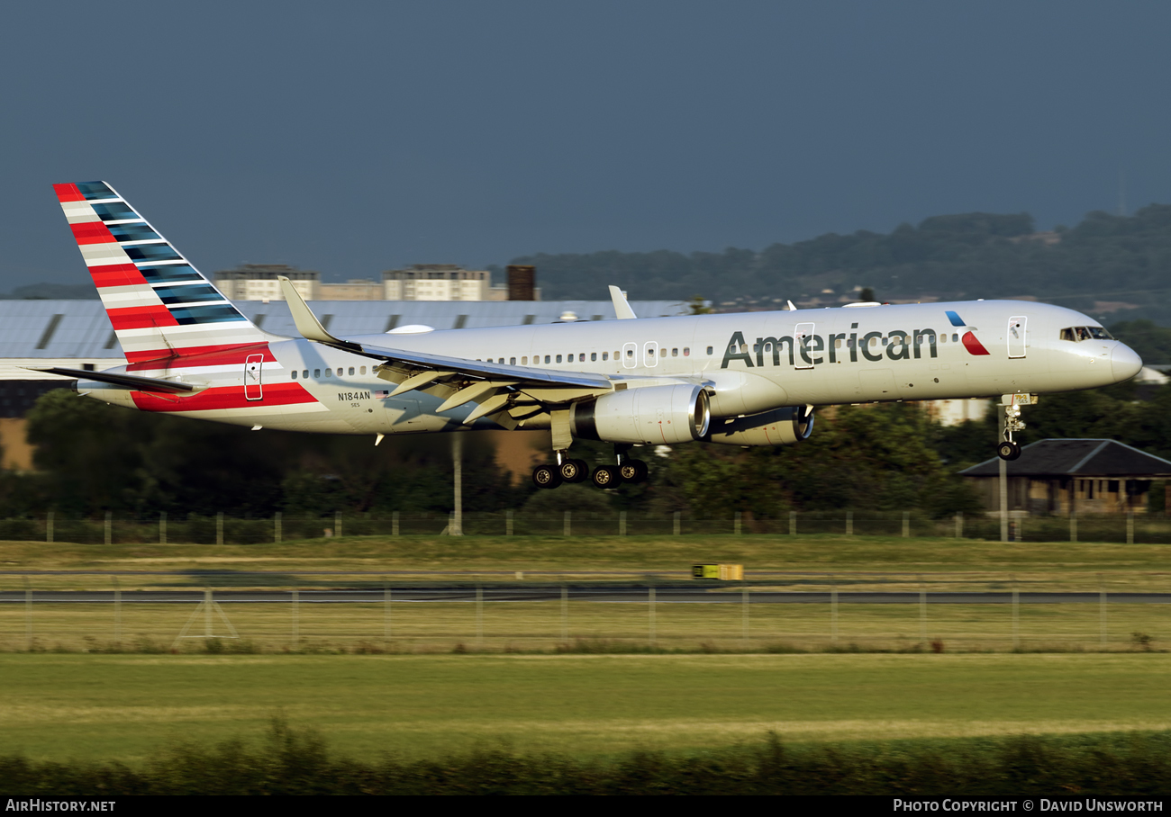 Aircraft Photo of N184AN | Boeing 757-223 | American Airlines | AirHistory.net #72789