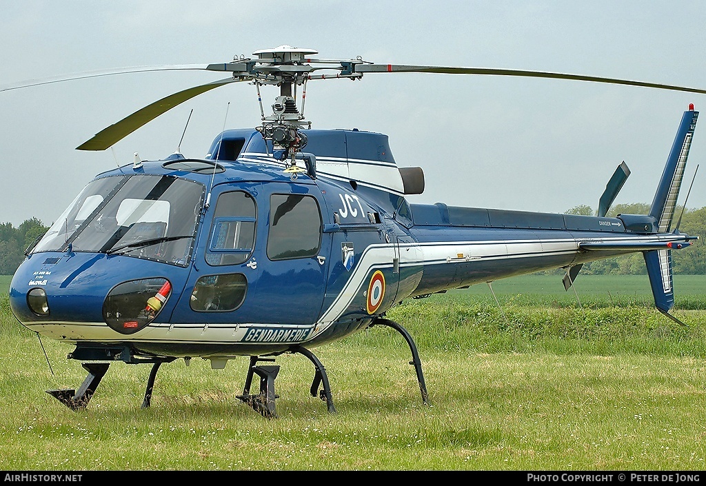 Aircraft Photo of 2104 | Aerospatiale AS-350B Ecureuil | France - Gendarmerie | AirHistory.net #72806