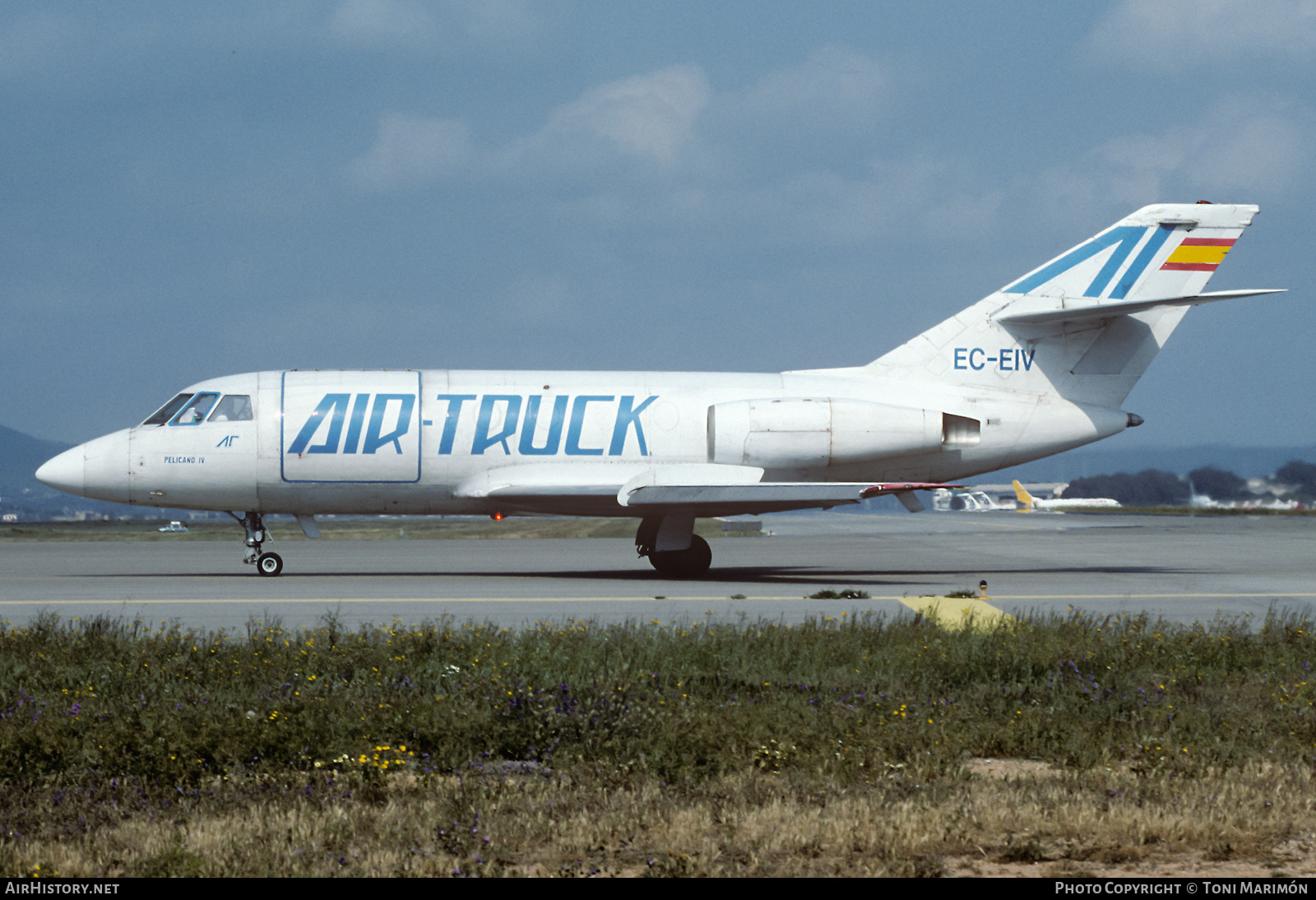 Aircraft Photo of EC-EIV | Dassault Falcon 20DC | Air Truck | AirHistory.net #72908