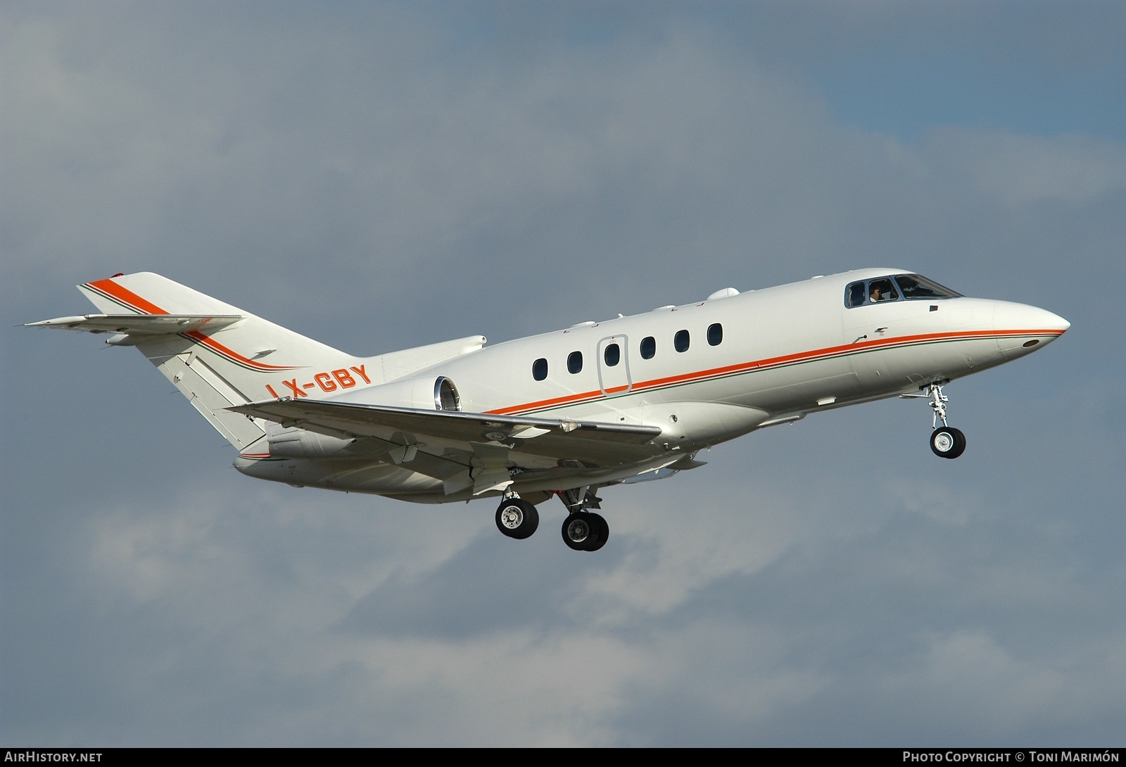Aircraft Photo of LX-GBY | Raytheon Hawker 800XP | AirHistory.net #72909