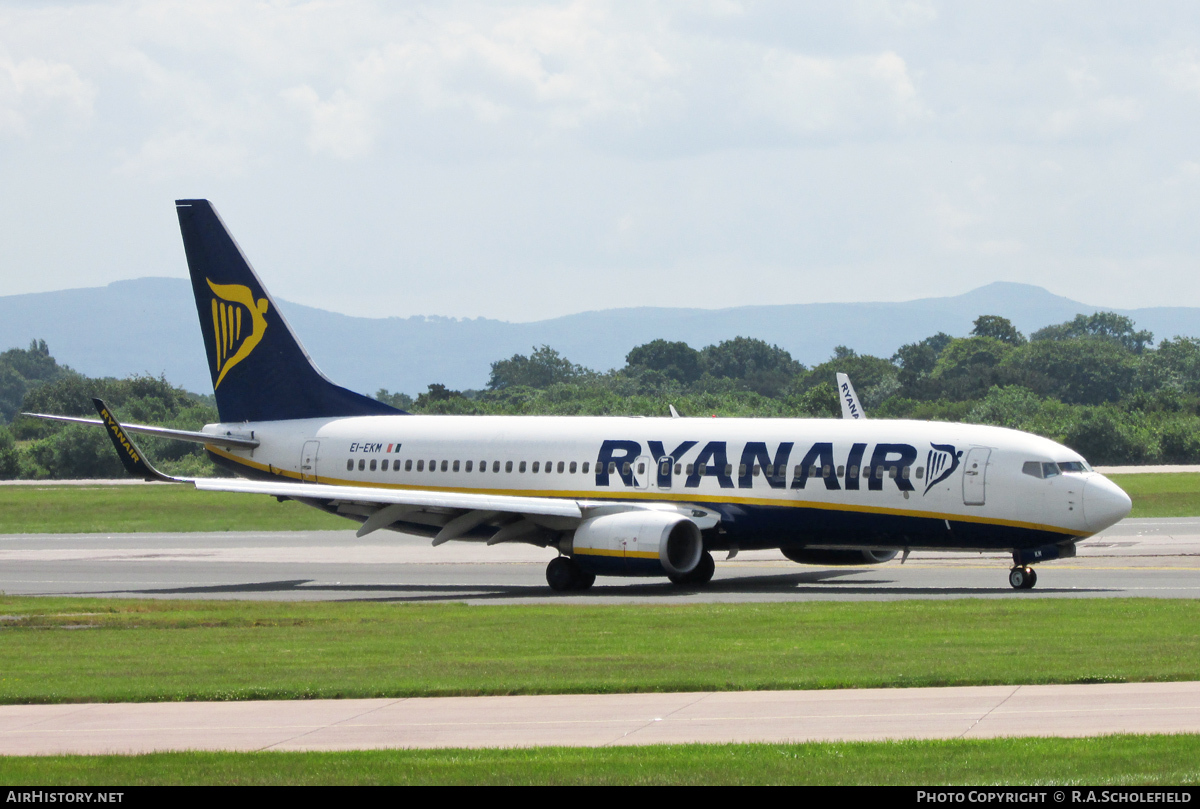 Aircraft Photo of EI-EKM | Boeing 737-8AS | Ryanair | AirHistory.net #73049