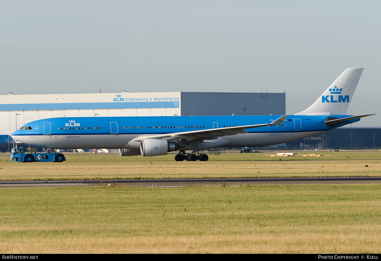 Aircraft Photo of PH-AKD | Airbus A330-303 | KLM - Royal Dutch Airlines | AirHistory.net #73137