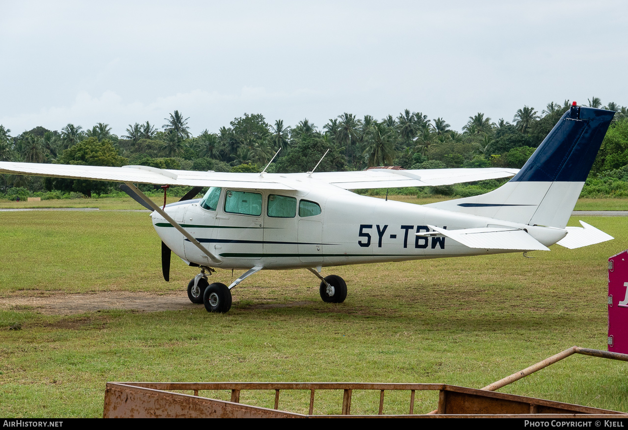 Aircraft Photo of 5Y-TBW | Cessna 182C Skylane | AirHistory.net #73168