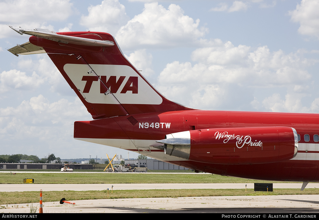 Aircraft Photo of N948TW | McDonnell Douglas MD-83 (DC-9-83) | TriStar History and Preservation | Trans World Airlines - TWA | AirHistory.net #73378