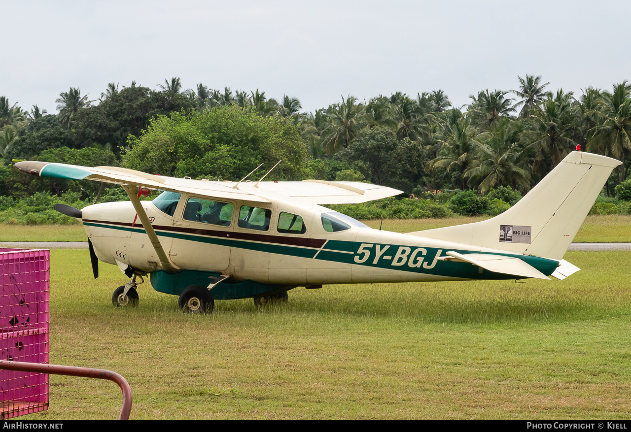 Aircraft Photo of 5Y-BGJ | Cessna U206C Super Skywagon | Big Life Foundation | AirHistory.net #73501