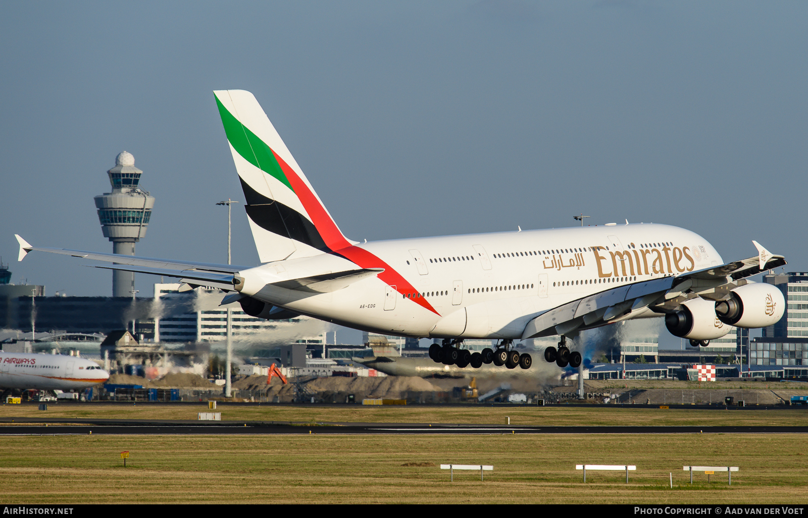 Aircraft Photo of A6-EDG | Airbus A380-861 | Emirates | AirHistory.net #73600