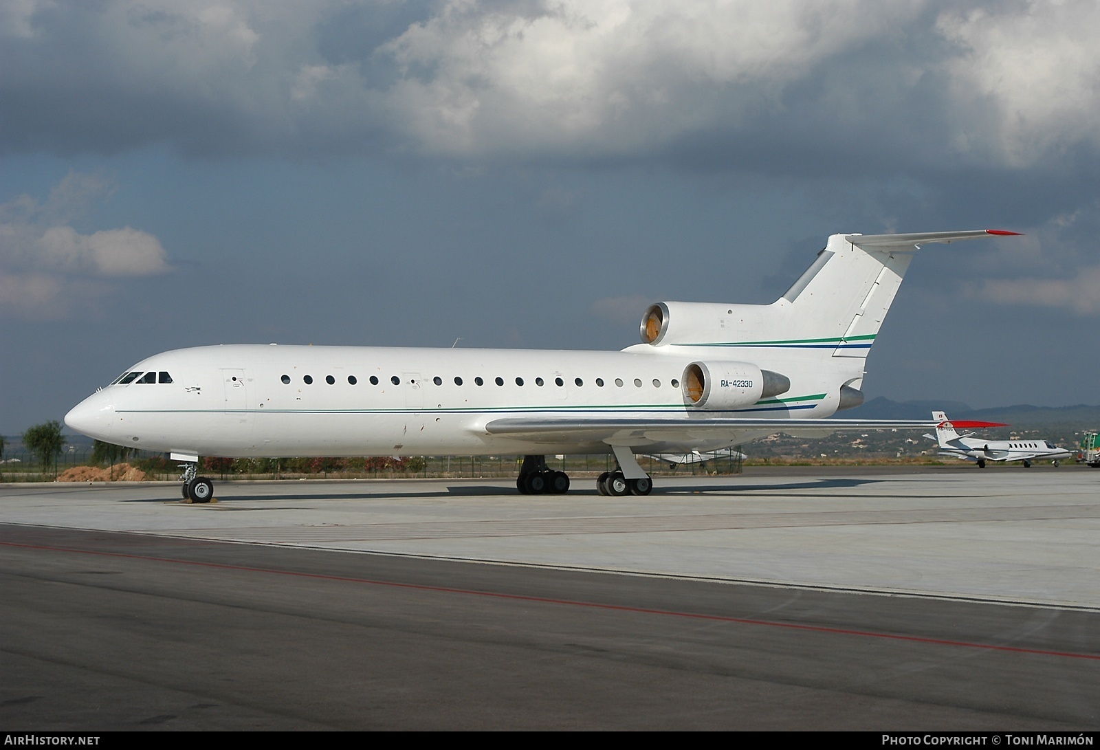 Aircraft Photo of RA-42330 | Yakovlev Yak-42 | AirHistory.net #73821